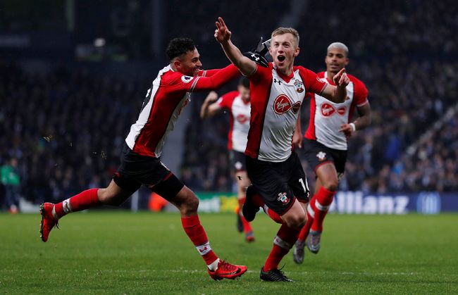 东体：申花像会学习却不会考试的优等生，背负过重的心理负担