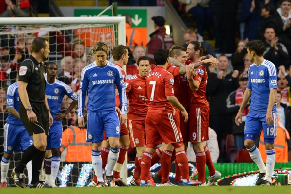 球里有玄机、球门有暗号！盲人足球比赛燃到爆（球中机关，门藏暗语！盲人足球赛燃炸全场）